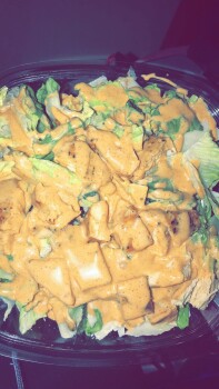 Reseña del consumidor - Seguridad alimentaria Wendy's, Covington, TN, USA Eating chicken breast salads I ate a chicken breast salad every day for... foto #4