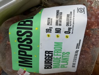 Impossible Meat burger, Stop & Shop, Danbury Rd, New Milford, CT, USA photo #1