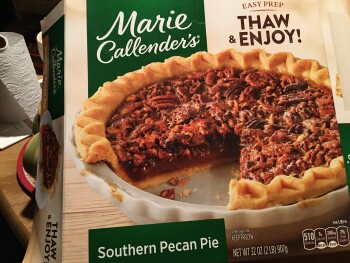 Reseña del consumidor - Seguridad alimentaria Smith's Food and Drug, 8555 W Sahara Ave, Las Vegas, NV 89117, United States Marie callender's pecan... foto #2