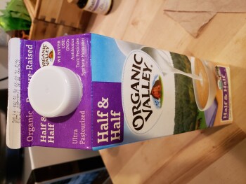 Consumer Review - Food Safety Yoke's Fresh Market - Argonne, East Montgomery Avenue, Spokane Valley, WA, USA Organic half and half... photo #2