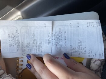 Avis du consommateur - Sécurité alimentaire Carl's Jr., 146 N Stephanie St, Henderson, NV 89074, USA I ordered the guacamole bacon burger around... photo #1