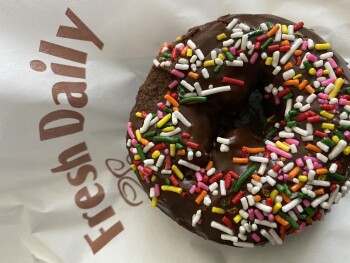 S & S Donuts & Bakeshop McBean Location, McBean Parkway, Valencia, CA, USA photo #1