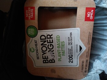 Beyond meat burger, Aldi, Pennsylvania, USA photo #1