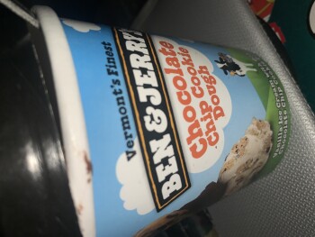 Avaliação do consumidor - Segurança alimentar Wawa, MacDade Boulevard, Woodlyn, PA, USA Ben & Jerry’s Cookie dough ice cream  I Purchased the ben... foto #3