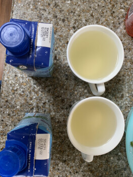 消费者评论 - 食品安全 Amazon.com, Boulder Drive, Breinigsville, PA, USA I bought a few boxes of Vita Coco Coconut Water, P... 照片 #2