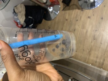 消费者评论 - 食品安全 Bubbleology Birmingham, Birmingham, UK I ordered the caramel frappe coffee.
It tasted quite bitter... 照片 #1