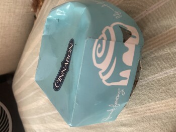 Cinnabon, Main Street, Trumbull, CT, USA Foto #1
