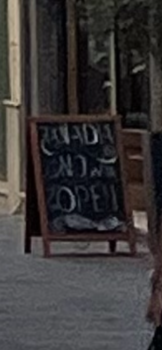 Avaliação do consumidor - Segurança alimentar Ta Rinaldu Ristobar, Merchants Street, Valletta, Malta I ate a pasta with maltese sausage in 27 July... foto #2