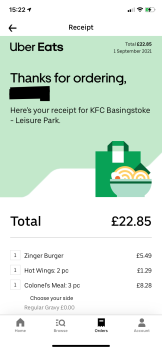 消费者评论 - 食品安全 KFC Basingstoke Leisure Park, Leisure Park Road, Basingstoke, UK Uncooked chicken from here, I am na... 照片 #4