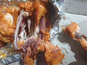 Avis du consommateur - Sécurité alimentaire Domino's, Kellicar Road, Campbelltown NSW, Australia Definatly chicken wings from there My mum she i... photo #2