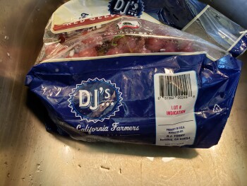 Verbraucherbewertung – Lebensmittelsicherheit WinCo Foods, South Fort Lane, Layton, UT, USA We purchased Sanderson Farms Boneless skinless chicken... Foto #1