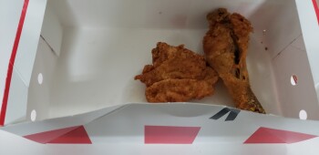 KFC, Government Road E, Kapuskasing, ON, Canada 照片 #1
