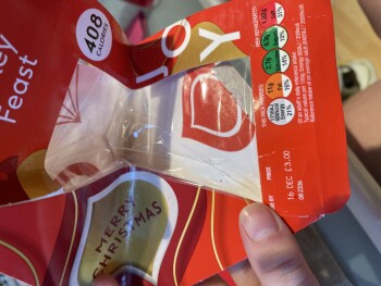 Consumer Review - Food Safety Boots, Victoria Station, London, UK I ate a Turkey and cranberry sandwich around 9:00 there . I have... photo #2