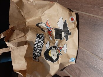 Avaliação do consumidor - Segurança alimentar McDonald's, Avenue du Maréchal Juin, Les Sables-d'Olonne, France Ma fille de 8 ans a mangé 1 happy m... foto #2