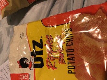 Consumer Review - Food Safety Food Lion, South Carlton Street, Harrisonburg, VA, USA They did say but the chips were dated 4/19/20... photo #3