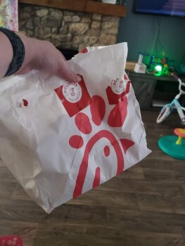 Consumer Review - Food Safety Chick-fil-A, Shelbyville Road, Louisville, KY, USA Omg both me and my daughter feel like we are dyin... photo #3