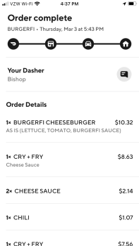 Cheeseburger and fries, BurgerFi, Ash Street, Leawood, KS, USA foto #1