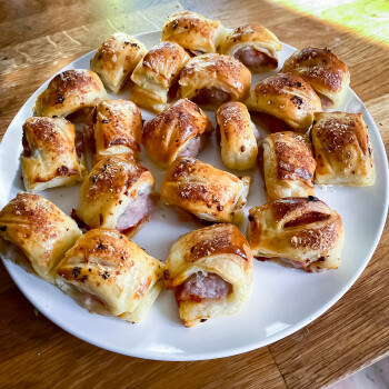 Susage rolls, Porter's Thriftway, North Main Street, Andrews, TX, USA photo #1