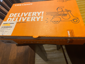 消费者评论 - 食品安全 Little Caesars Pizza, Camino Ruiz, San Diego, CA, USA At approximately 4:06 pm today April third I h... 照片 #2