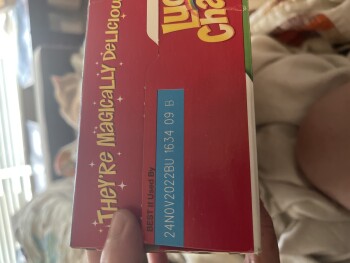 消费者评论 - 食品安全 Walmart Supercenter, South Jefferson Avenue, Mount Pleasant, TX, USA Lucky Charms, It happened when... 照片 #2