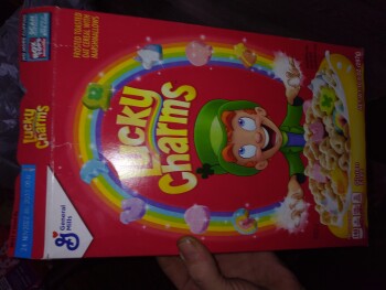 Lucky Charms, Walmart Supercenter, East Chicago Street, Coldwater, MI, USA 照片 #1