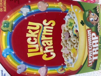 Lucky charms cereal,Brea, CA, USA صورة فوتوغرافية #1
