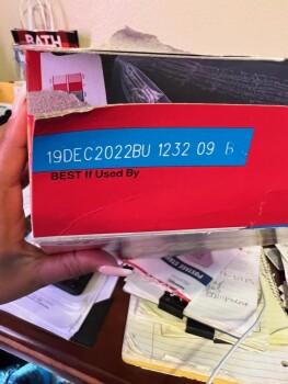 Avaliação do consumidor - Segurança alimentar Lucky Charms, Las Vegas, NV, USA My daughter was vomiting all day yesterday after eating lucky charm... foto #3