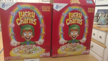 Verbraucherbewertung – Lebensmittelsicherheit Sam's Club, Mill Creek Circle, Pooler, GA, USA It started on the 17 of April, I had a bowl of Lucky... Foto #1