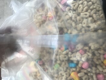 Reseña del consumidor - Seguridad alimentaria Walmart, Houston, TX, USA I believe it was caused by a couple bowls of lucky charms I had. It happen... foto #2