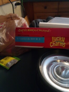 消费者评论 - 食品安全 Dollar General, Bridge St, Walton, NY, USA Granddaughter was fine until she ate the cereal on Thursd... 照片 #2