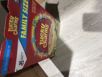 Lucky Charms, Riverside, CA, EE. UU. photo #1