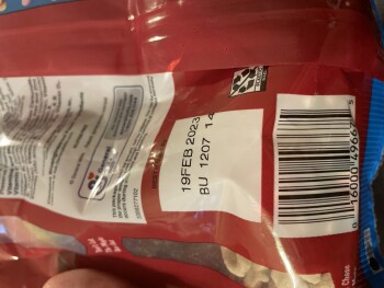Consumer Review - Food Safety Lucky Charms, Walmart, Utah, USA Purchased a bag of Lucky Charms from there and myself, as well as m... photo #1