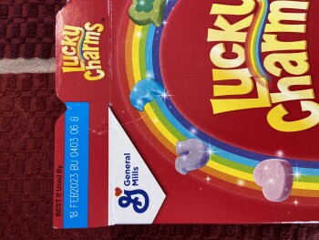 Lucky Charms cereal, Clifton, ME, USA 照片 #1