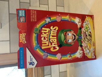 Lucky Charms Cereal, Rosemount, MN, USA photo #1