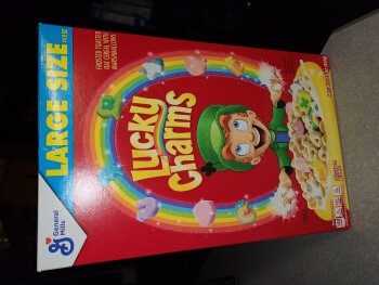 Consumer Review - Food Safety Lucky charms cereal, Redner's Fresh Markets, Berkshire Boulevard, Reading, PA, USA Last week, I purc... photo #1