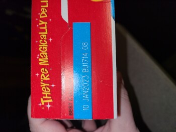 Consumer Review - Food Safety Lucky charms cereal, Redner's Fresh Markets, Berkshire Boulevard, Reading, PA, USA Last week, I purc... photo #2