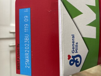 Consumer Review - Food Safety Walmart Supercenter, U.S. 9, Lanoka Harbor, NJ, USA This morning, Lucky charms Once the fast moving... photo #2