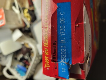 Verbraucherbewertung – Lebensmittelsicherheit Lucky charms, Big Y Food Service, North Main Street, West Hartford, CT, USA Now 4/25/22 1:30am,  My... Foto #2