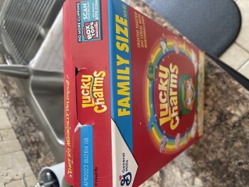 Lucky charms, Walmart Supercenter, Veterans Memorial Parkway, Orange City, Florida, USA 照片 #1