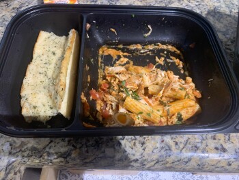 مراجعة المستهلك - سلامة الغذاء Oregano's, North Gilbert Road, Gilbert, AZ, USA Me and my husband got really sick eating here. Vomit... صورة فوتوغرافية #1