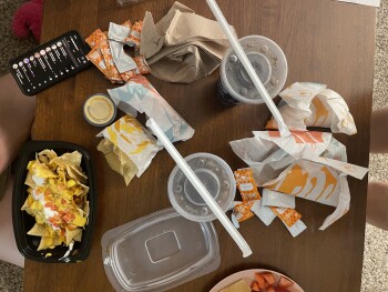 Avaliação do consumidor - Segurança alimentar Taco Bell, Westheimer Road, Houston, TX 77082, USA Got me and my wife a late night to go on May 16 a... foto #1