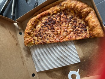 Reseña del consumidor - Seguridad alimentaria Pizza Hut Darmstadt, Gräfenhäuser, Gräfenhäuser Straße, Darmstadt, Germany Ayer comimos allí mi pare... foto #2