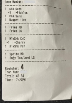 Chick-fil-A, East Chicago Avenue, Chicago, IL, USA foto #1