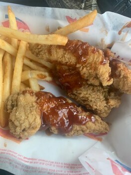 Consumer Review - Food Safety Dairy Queen Grill & Chill, South 51st Avenue, Laveen Village, AZ, USA June 14th 2022 around 9:06 p.m... photo #1