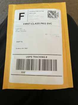 Informe de seguridad del consumidor Empty package Received a small pkg envelope with nothing in it  Sunbury, Pa. 17801   FIRST-CLASS PKG... foto #2