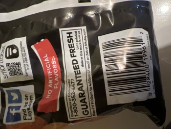 Consumer Review - Food Safety FOOD BAZAAR, Northern Boulevard, Queens, NY, USA A few days ago, I ordered it from there  Lays Barbe... photo #1