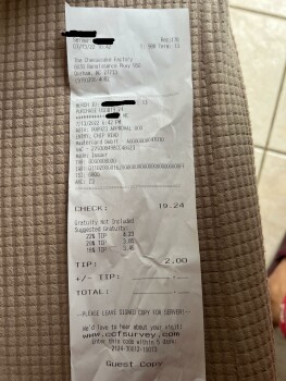 مراجعة المستهلك - سلامة الغذاء The Cheesecake Factory, Renaissance Parkway, Durham, NC, USA July 13,2022,  Diarrhea and upset stoma... صورة فوتوغرافية #2