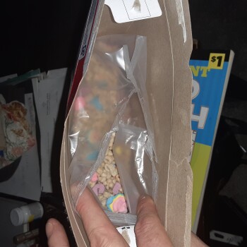 Consumer Review - Food Safety Lucky Charms, Youngstown, OH, USA Got 2 boxes of Lucky Charmes both smelled and had the taste of lau... photo #2