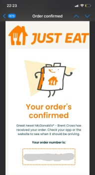 McDonald's, Prince Charles Drive, London, UK foto #1