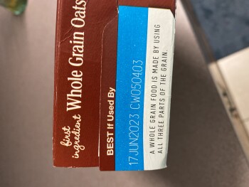 消费者评论 - 食品安全 Honey Nut Cheerios, Landmark Drive, Spring Hill, FL, USA Had for breakfast 2 days in a row and start... 照片 #1